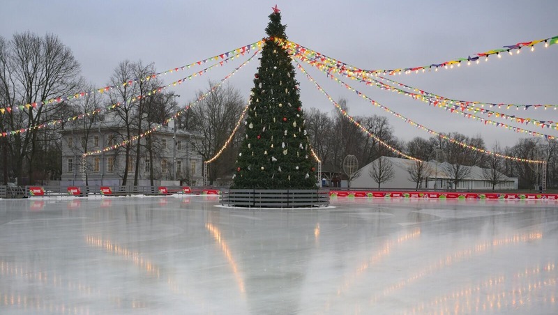 Беглов: Более 160 катков будут работать зимой на территории Петербурга