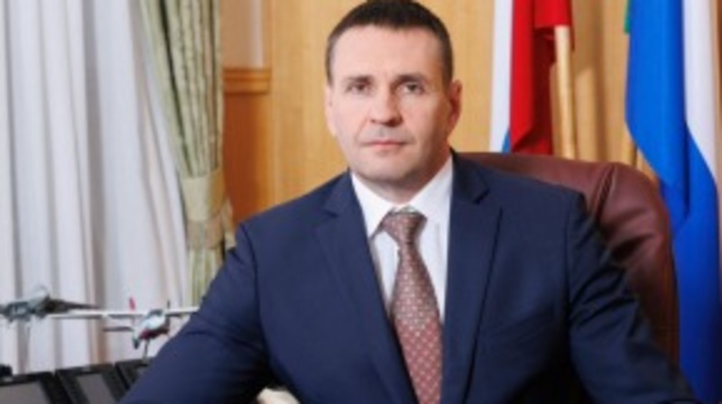 Демешин поздравляет педагогических работников с Международным днем учителя
