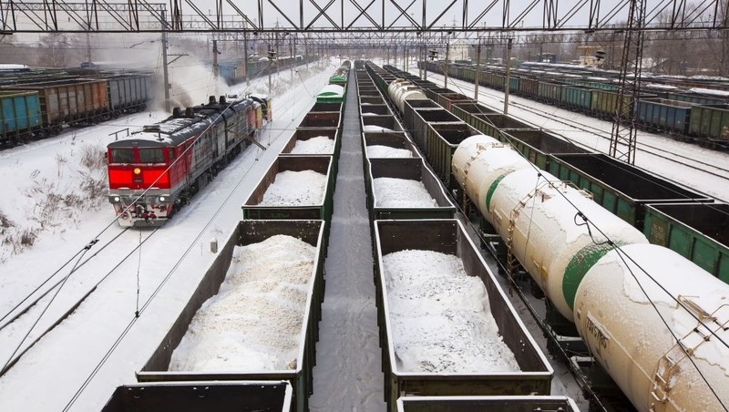 Рекордные 29,8 млн тонн грузов отправили из Челябинской области в 2025 году