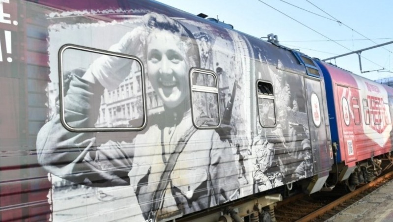 Уникальная выставка «Поезд Победы» прибыла в Омск