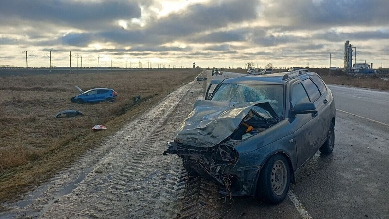 Под Омском в страшной аварии погибла 5-летняя девочка