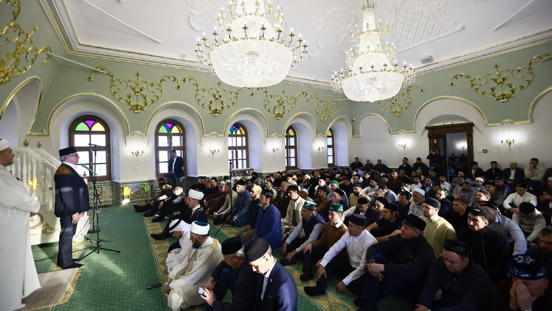 Более 145 тыс. мусульман посетили мероприятия в честь Ураза-байрама в РТ