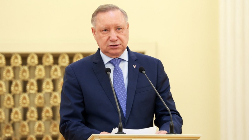 Беглов поздравил петербуржцев с Днём промышленности