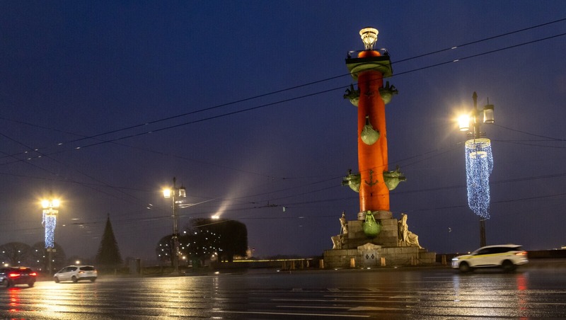Более 1,2 млн туристов посетят Петербург на новогодних каникулах