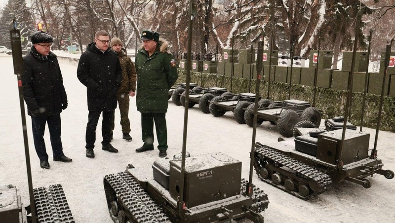 Губернатор Текслер передал партию робототехники и дронов южноуральским военным на СВО
