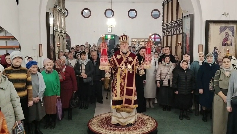 Старинную икону передали Екатерининскому храму в Рязани