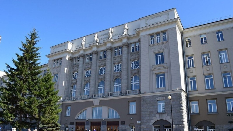 В ОмГУПС экстренно эвакуировали студентов