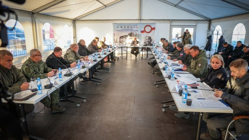 Демешин: Мы помогаем восстанавливать более 20 объектов в Дебальцево