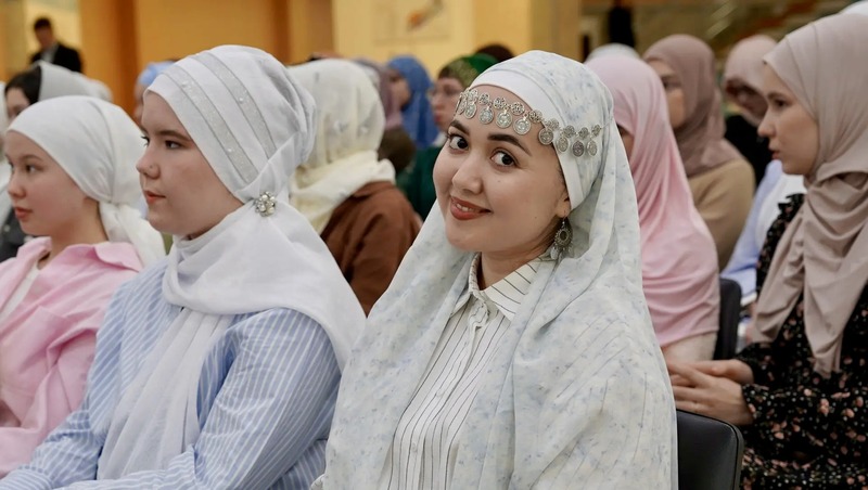 Более 200 человек приняли участие в Республиканском молодёжном ифтаре в Уфе