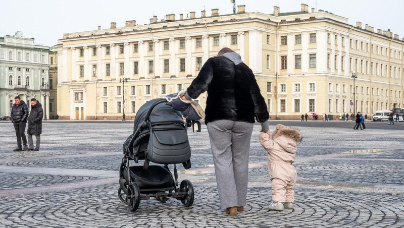 Путин присвоил двум жительницам Ленобласти звание «Мать-героиня»