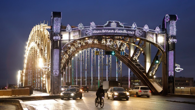 Беглов: 2026 год станет юбилейным для 24 петербургских мостов