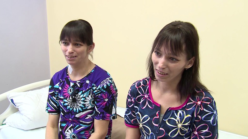 Казанские врачи впервые пересадили почки сестрам-близнецам одновременно