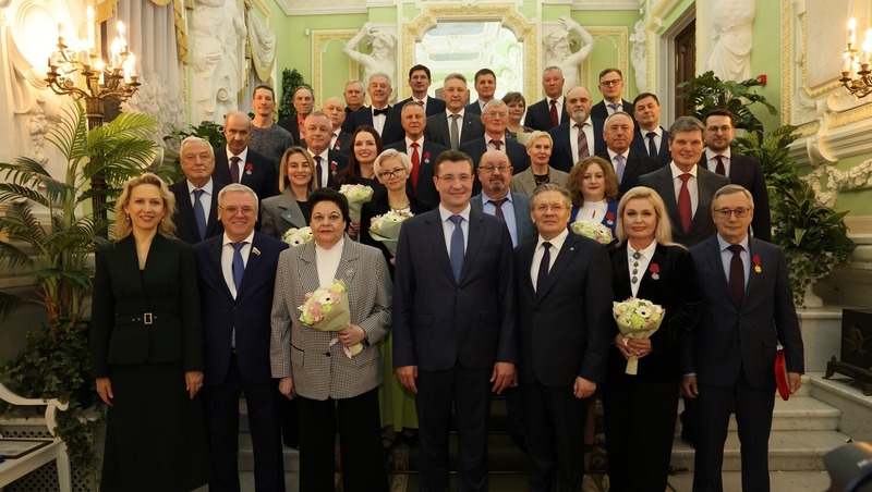 Никитин вручил госнаграды 33 деятелям за вклад в развитие Нижегородской области