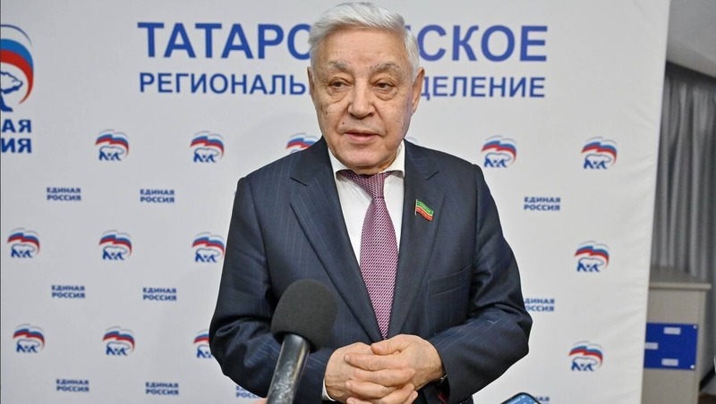 Председателя Госсовета РТ Мухаметшина наградили орденом «За заслуги перед Отечеством» II степени