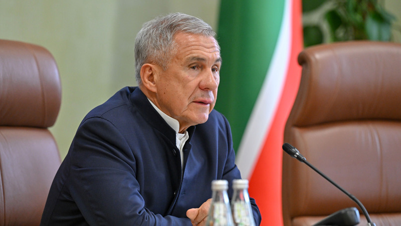 Минниханов назвал безопасность приоритетом во время празднования Дня Победы