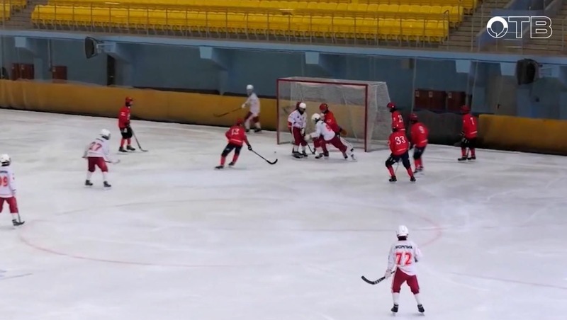 Юные хоккеисты «Уральского Трубника» обыграли «Байкал-Энергию» на всероссийских соревнованиях