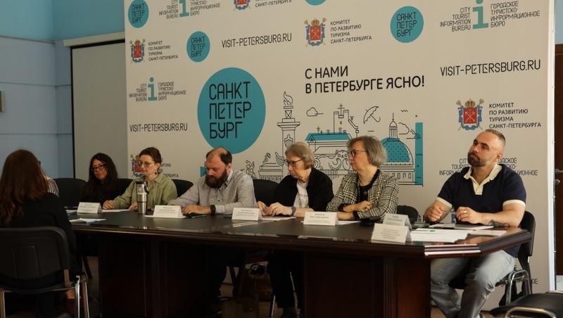 Петербург лидирует в сфере аттестации экскурсоводов и гидов-переводчиков в России