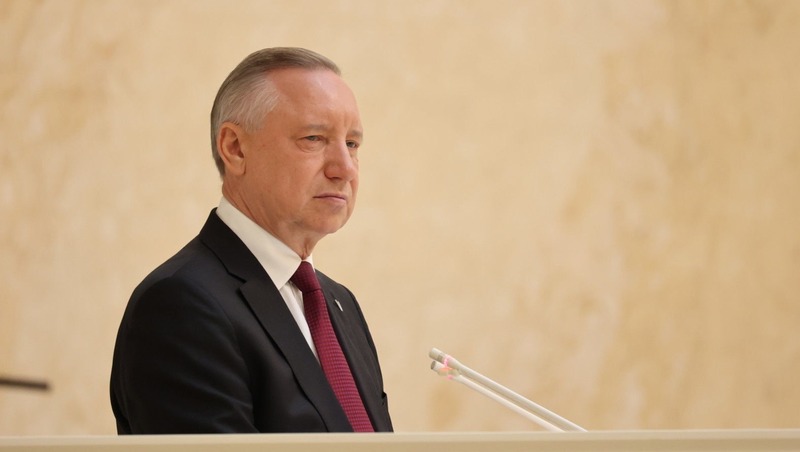 Беглов: 170 школ Петербурга обеспечены высокотехнологичными лабораториями