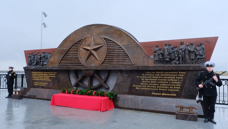 Беглов и Махонин обсудили развитие сотрудничества Петербурга и Пермского края