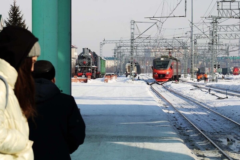 Под Омском задержали поезда из-за повреждения кабеля
