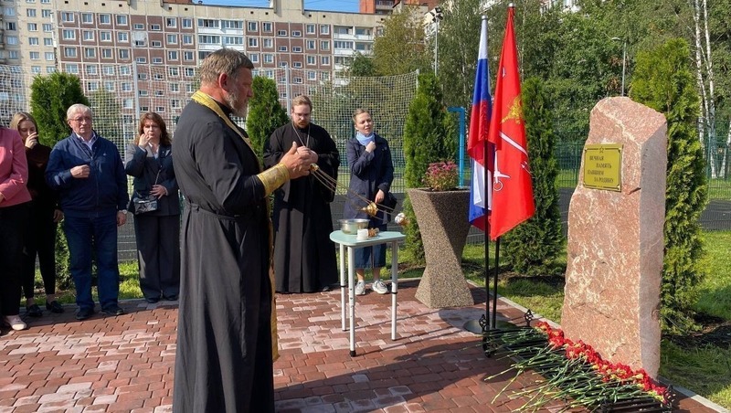 Аллею Героев открыли на Хасанской улице в Петербурге