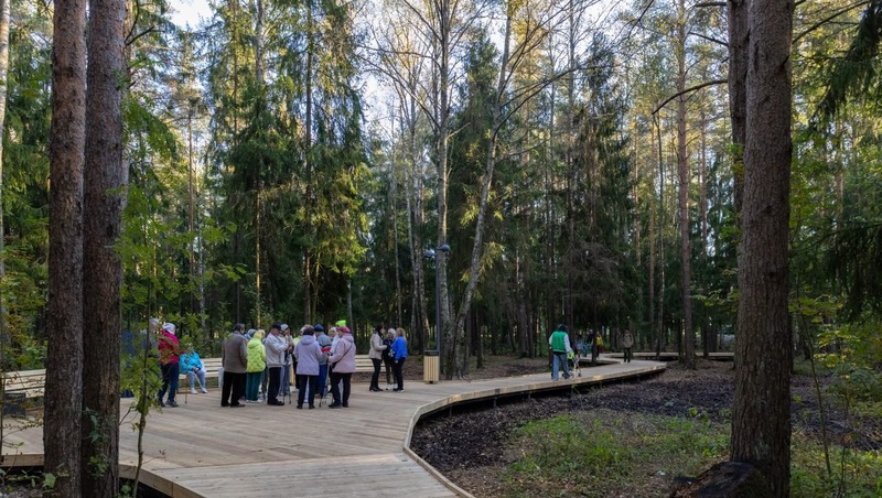 2 новых общественных пространства открылись в Петродворцовом районе