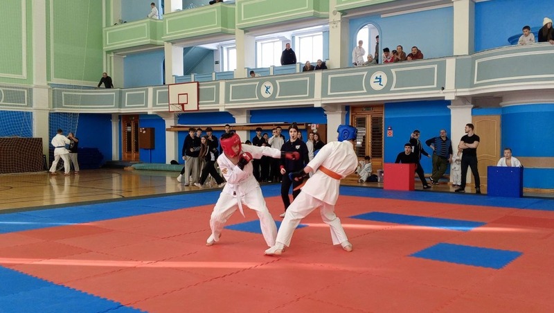 Более 100 спортсменов приняли участие в турнире по рукопашному бою в Магадане