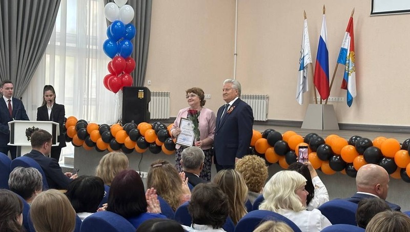 В самарском колледже поздравили медсестер с профессиональным праздником