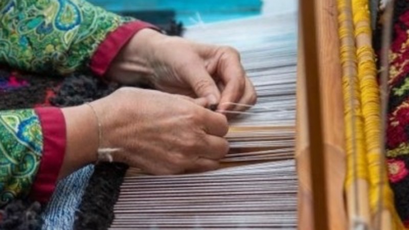 Омская область представит традиционный ковер на выставке в Москве