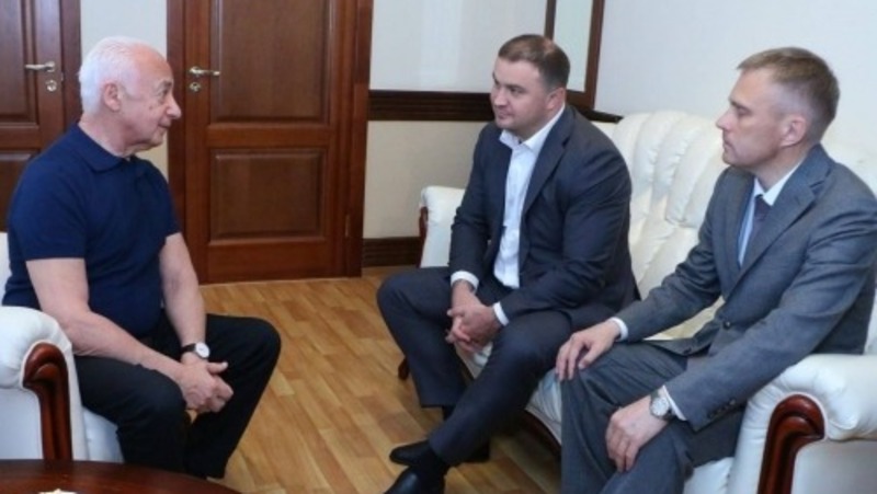 Губернатор встретился с маэстро Владимиром Спиваковым