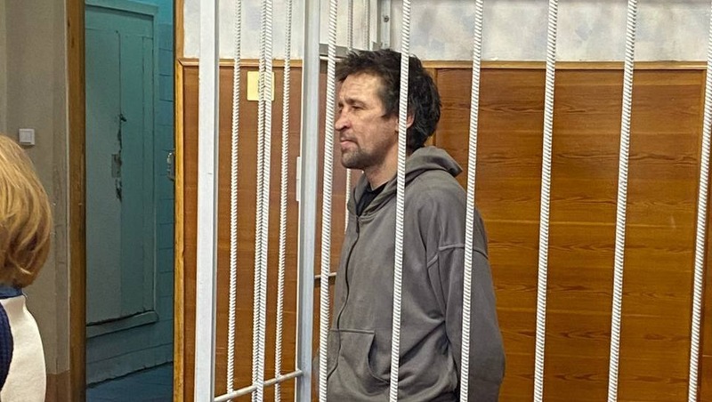 Жителя Екатеринбурга арестовали за осквернение «Вечного огня» на площади Коммунаров