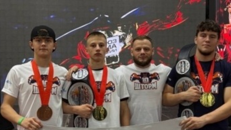 Омичи завоевали 2 золотые медали на юношеском первенстве мира по ММА
