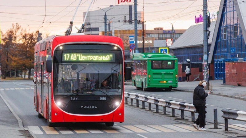13 новых автобусов вышли на маршруты в Челябинске