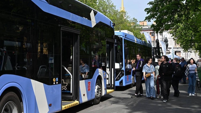 В Петербурге 90% поездок на общественном транспорте проходят на эко-транспорте