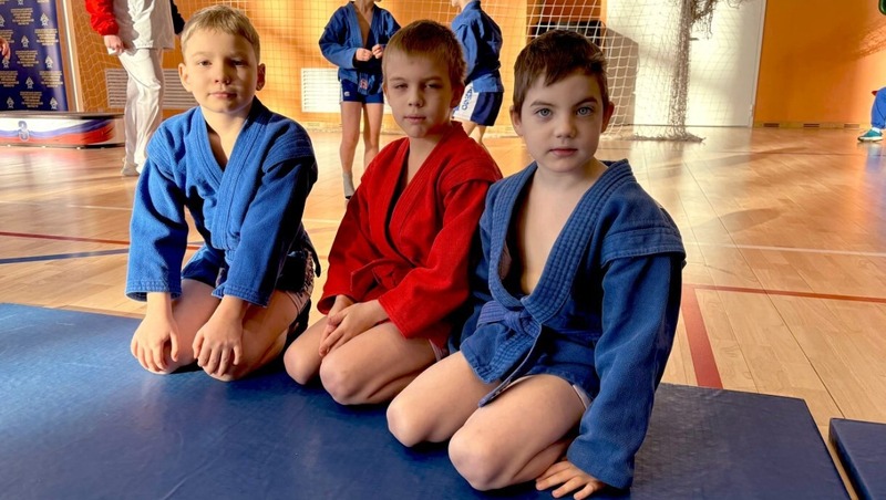 Около 250 колымчан приняли участие в областных соревнованиях по самбо