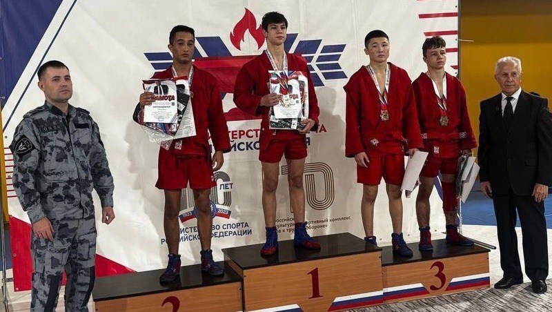 Челябинский самбист Данила Зонов завоевал золото на Всероссийских соревнованиях