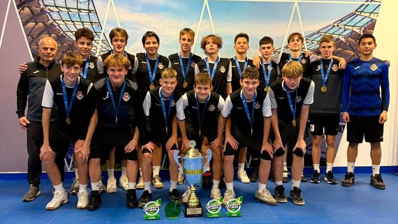 Юные футболисты Петербурга — победители Всероссийского турнира «Кожаный мяч»