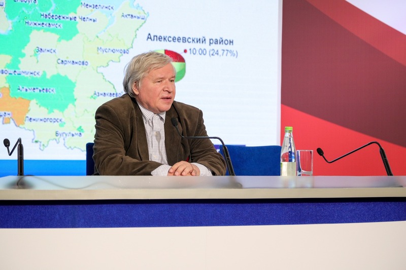 Виталий Смирнов подал документы для выдвижения на выборах Раиса РТ