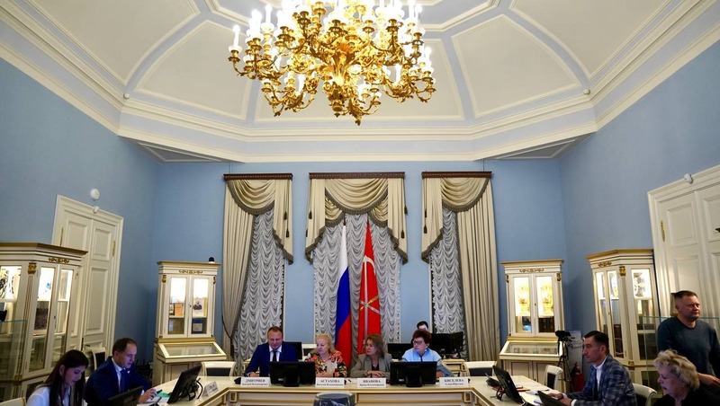 Более 50 тыс. новых рабочих мест в промышленности планируют создать в Петербурге