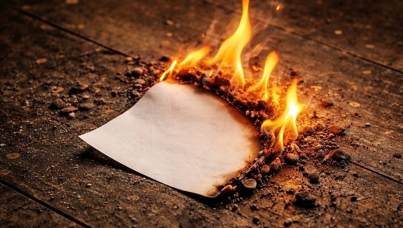 17 пожаров потушили за сутки в Свердловской области