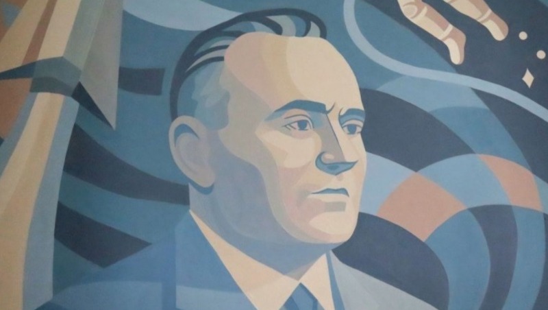 В Омском педуниверситете завершили первый мурал проекта «Лица Героев» 