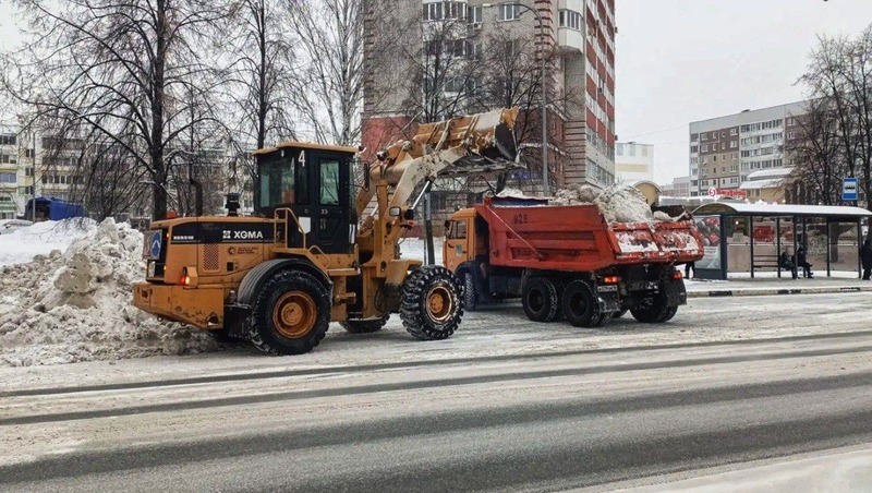 Около 5 тыс. кубометров снега вывезли за сутки с улиц Челнов