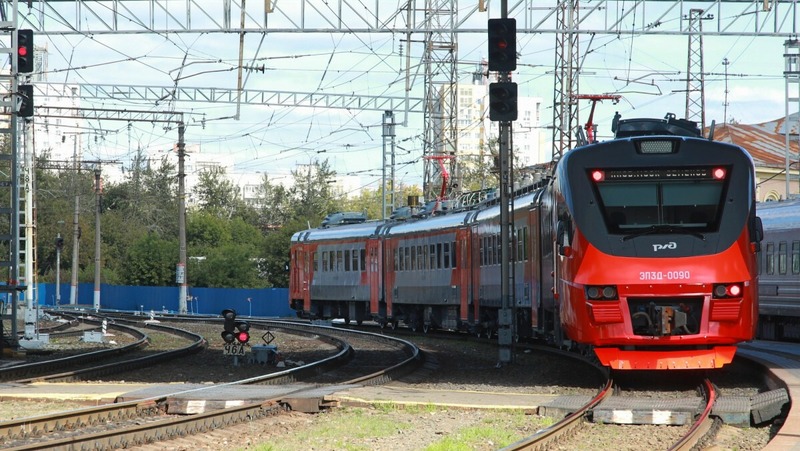 27 дополнительных пригородных поездов для дачников запустят с 18 апреля в Нижегородской области