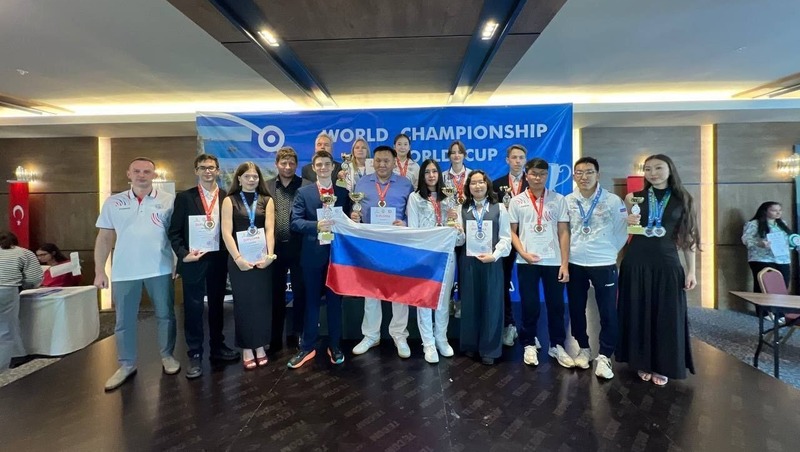 Петербуржцы завоевали 8 золота на первенстве и Кубке мира по шашкам