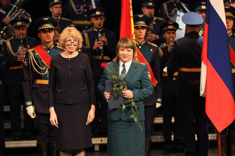 Гусев наградил лучших работников Федеральной налоговой службы