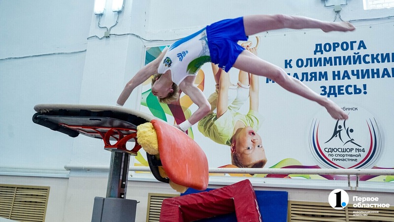 Чемпионат и первенство УрФО по спортивной гимнастике стартовали в Челябинске