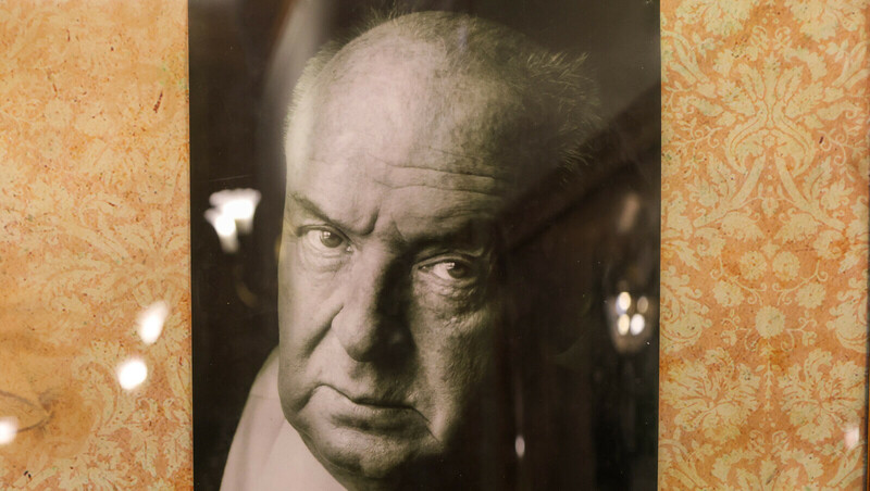 Фестиваль в честь 127-летия со дня рождения писателя В.Набокова открылся в Петербурге