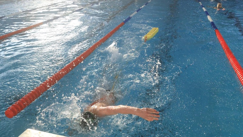 Беглов открыл многофункциональный спорткомплекс с бассейном в Петербурге