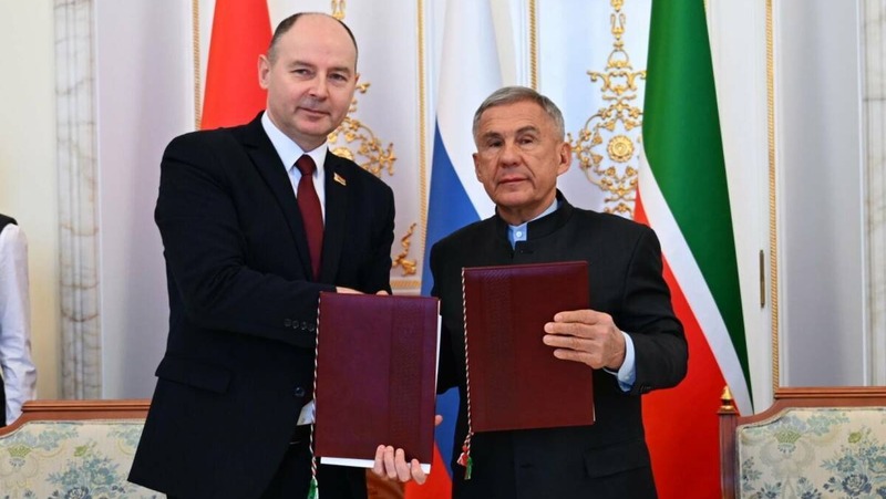 Татарстан и Минская область подписали план развития сотрудничества в авиапромышленности