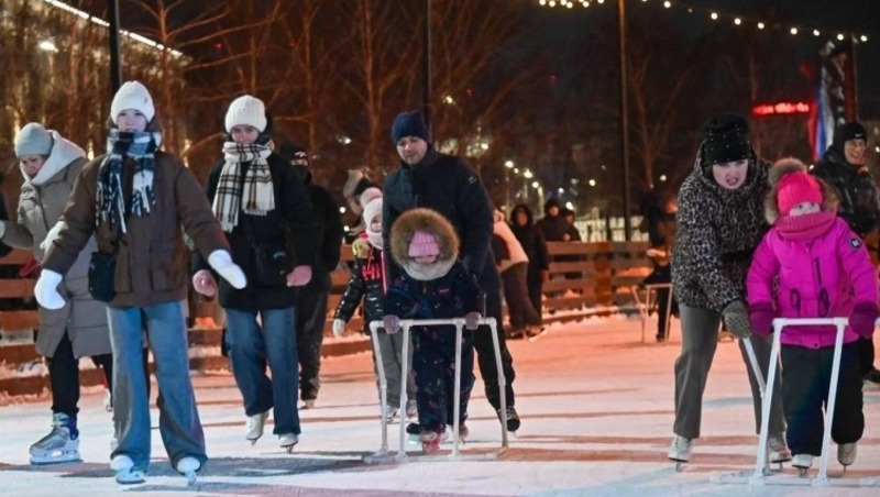 Более 12,5 тыс. человек посетили катки в День фигурного катания в Омской области